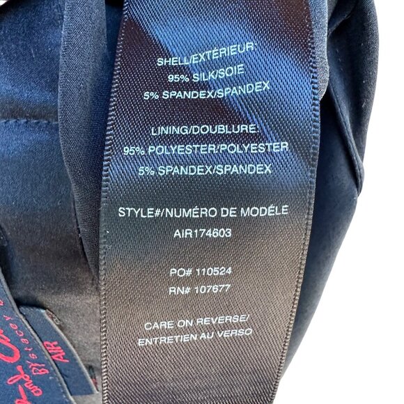 Alice + Olivia By Stacey Bendet Navy Satin High-Waisted Tapered Pants Womens Siz - Picture 9 of 9